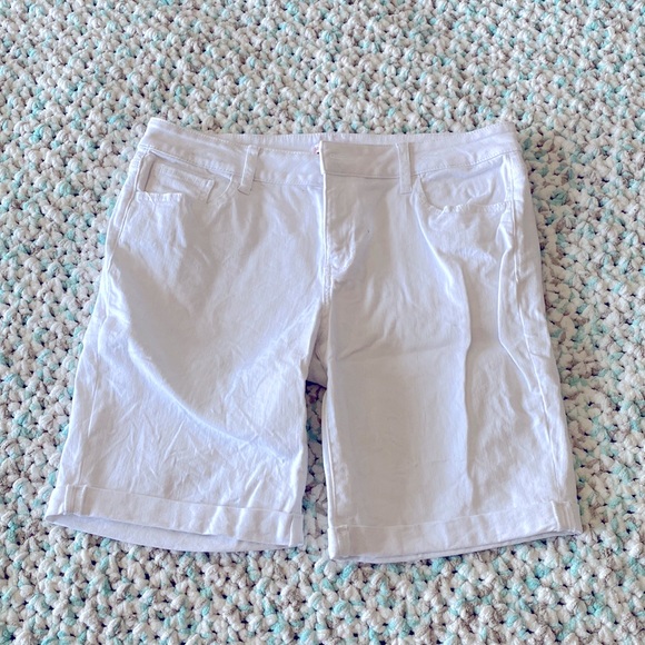 SO Brand Bermuda Shorts - Picture 1 of 3